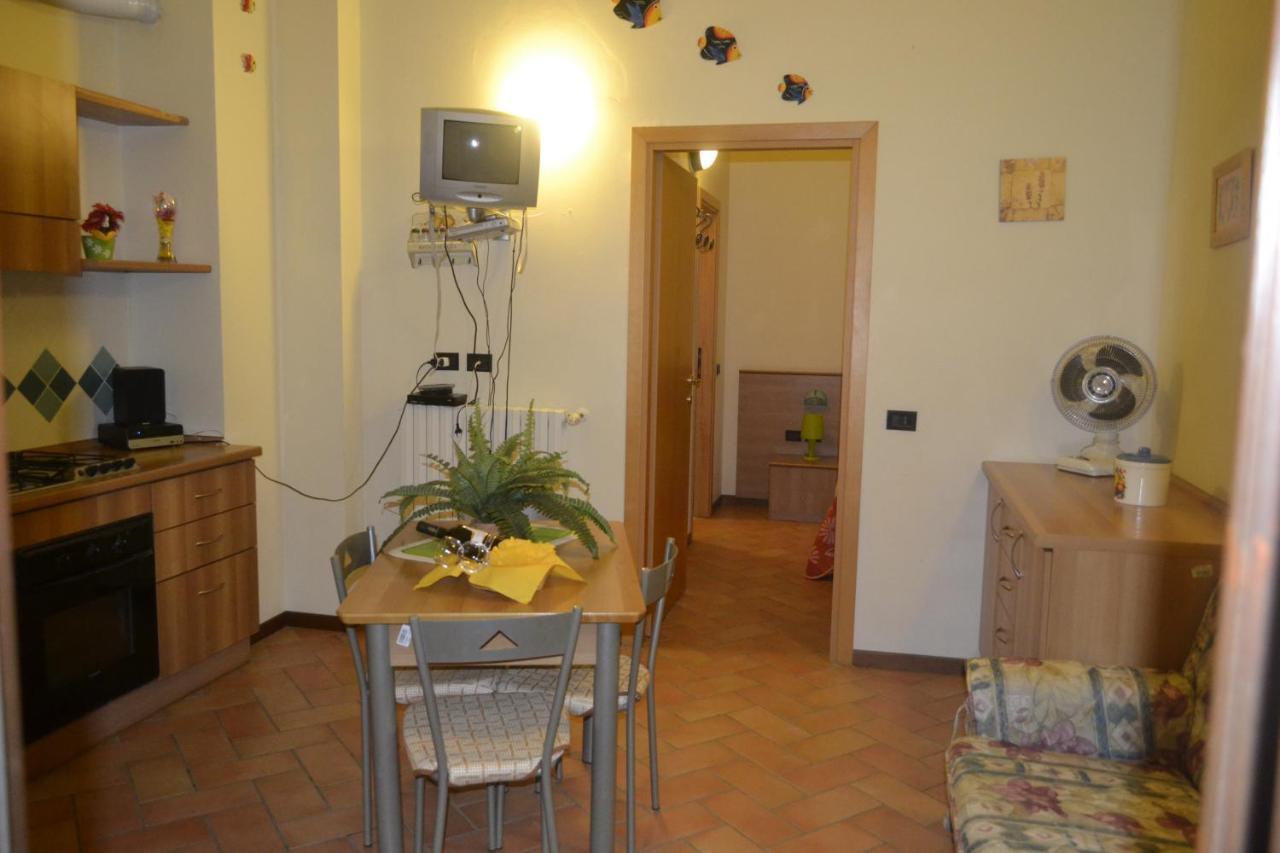 Fattoria Il Poggio Villa ซาน เฟลิชิอาโน ภายนอก รูปภาพ