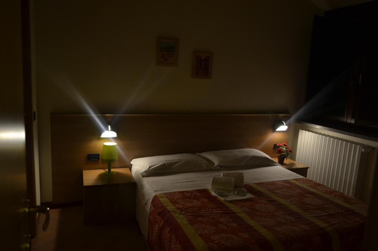 Fattoria Il Poggio Villa ซาน เฟลิชิอาโน ภายนอก รูปภาพ